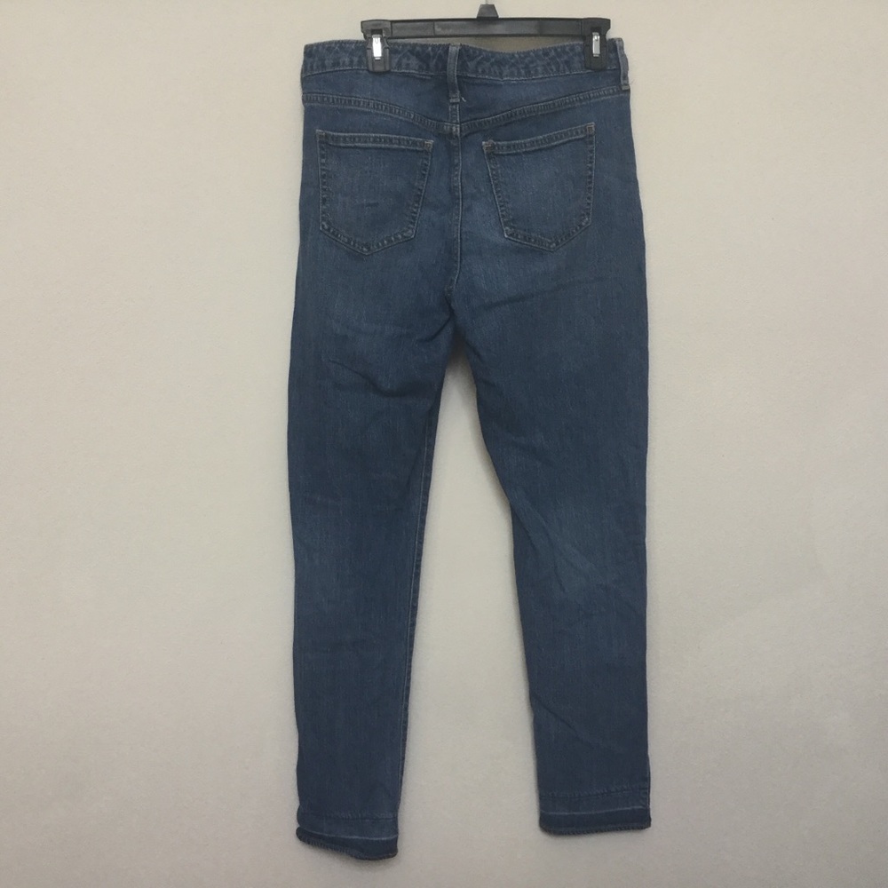 Universal Thread Mid Wash Mid Rise Boyfriend Jean… - image 4